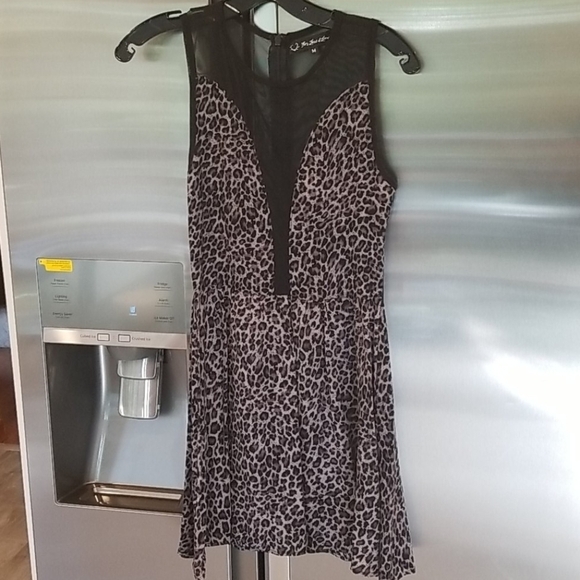💕FOR LOVE AND LEMONS💕 Mesh Animal Print Dress Medium M NWOT - Picture 1 of 6